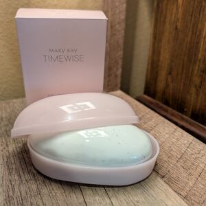 Mary Kay Timewise 3-in-1 Cleanser - Soft White with Blue Specks